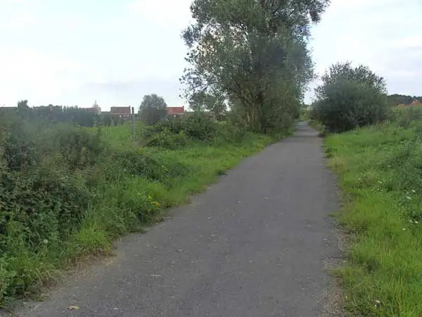 The Road to Passchendaele - Between 